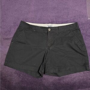 Old Navy Shorts Women’s Chino Size 10 Black.